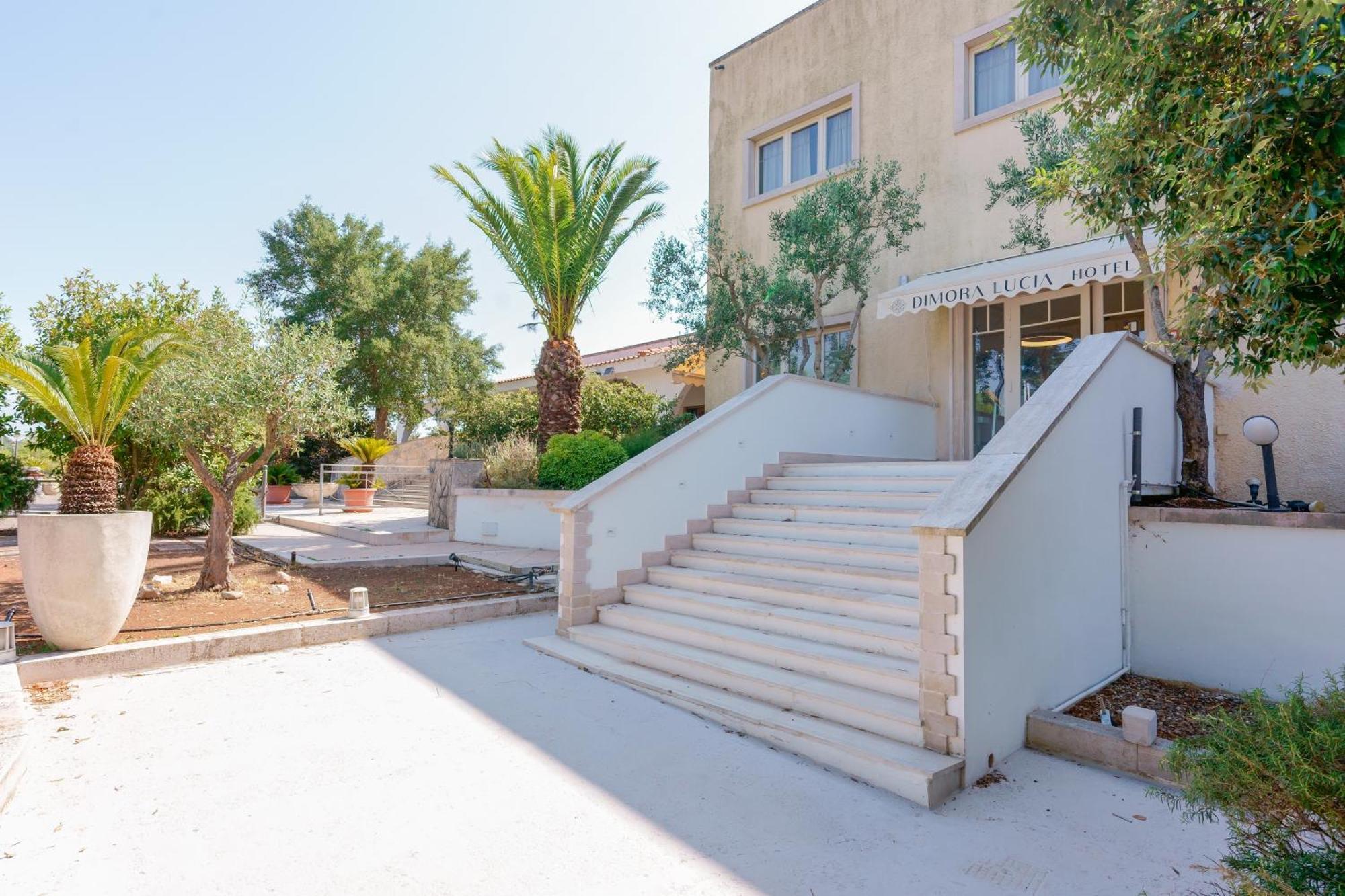 Dimora Lucia Hotel Martina Franca Exterior photo