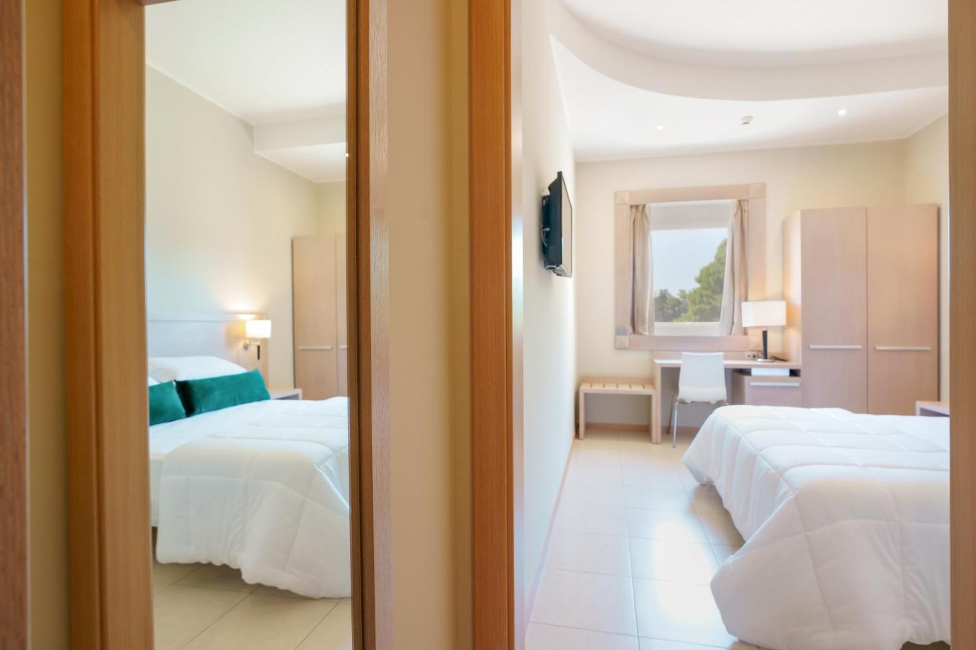 Dimora Lucia Hotel Martina Franca Exterior photo